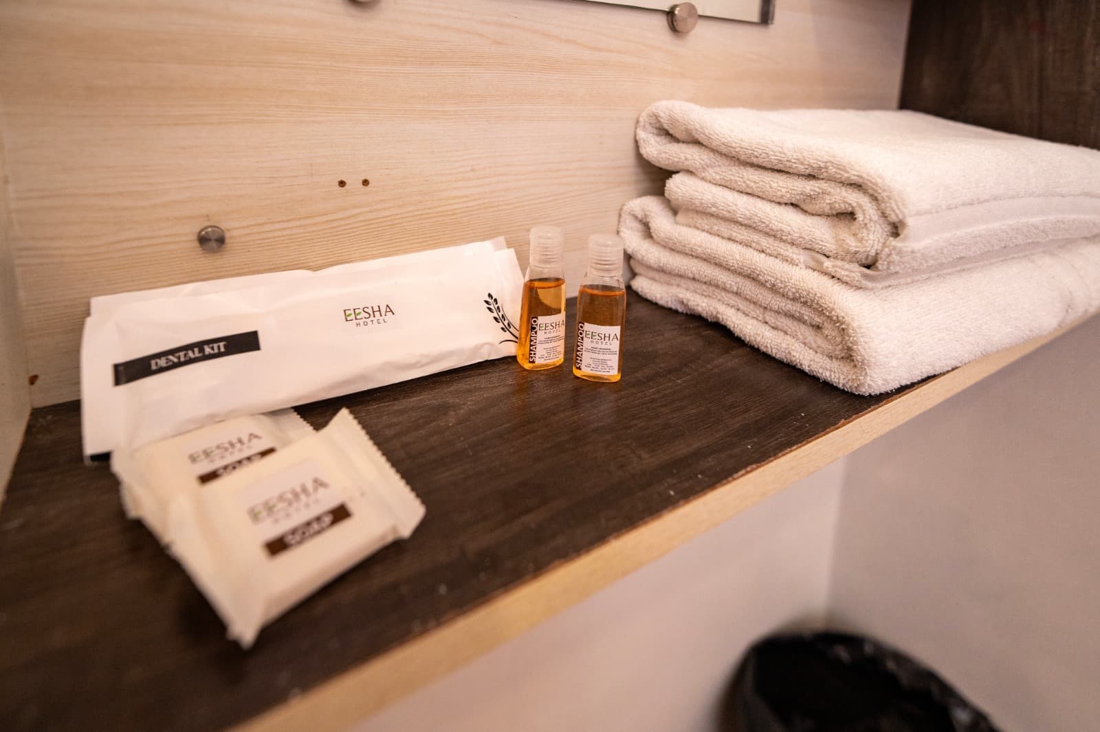 Double Room with King Bed, towels and dental kits